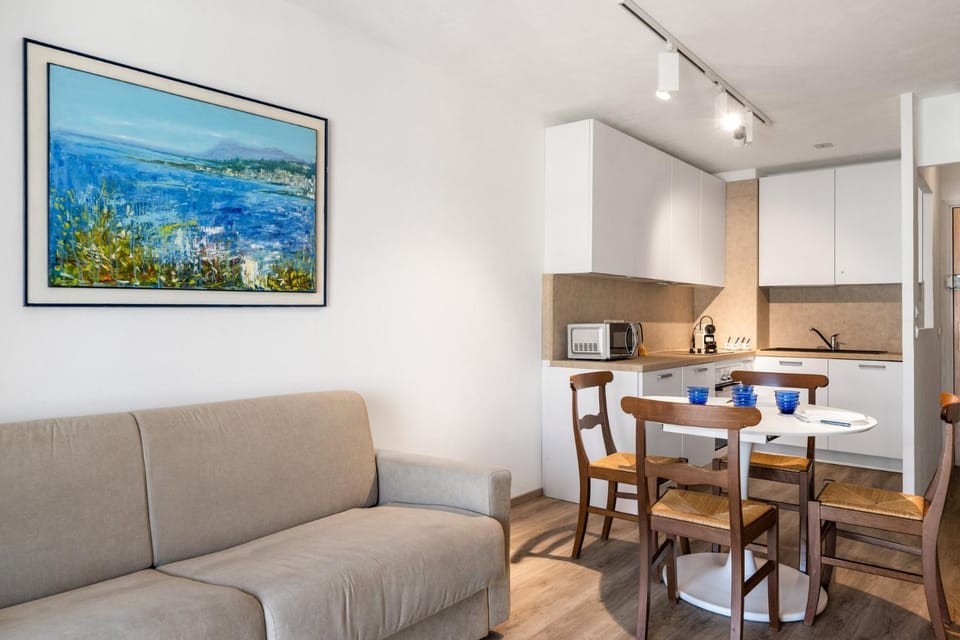 LE RIVIERA PRESTIGE Front de Mer Terrasse Parking Apartment in Roquebrune-Cap-Martin