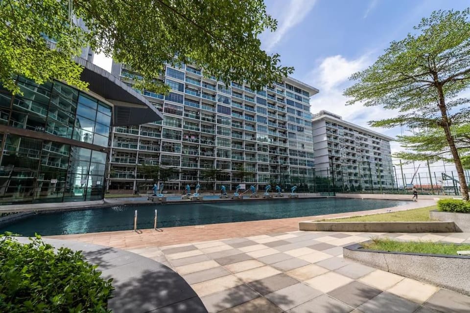 01 NO DEPO Palazio Apartment Japanese style Studio Mount Austin Wifi & Netflix Apartment in Johor Bahru