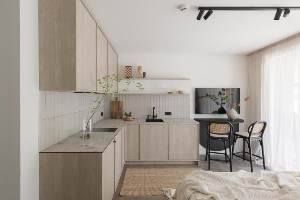 Kitchen or kitchenette, Dining area, pet friendly