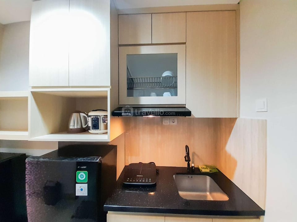 Bed, Kitchen or kitchenette