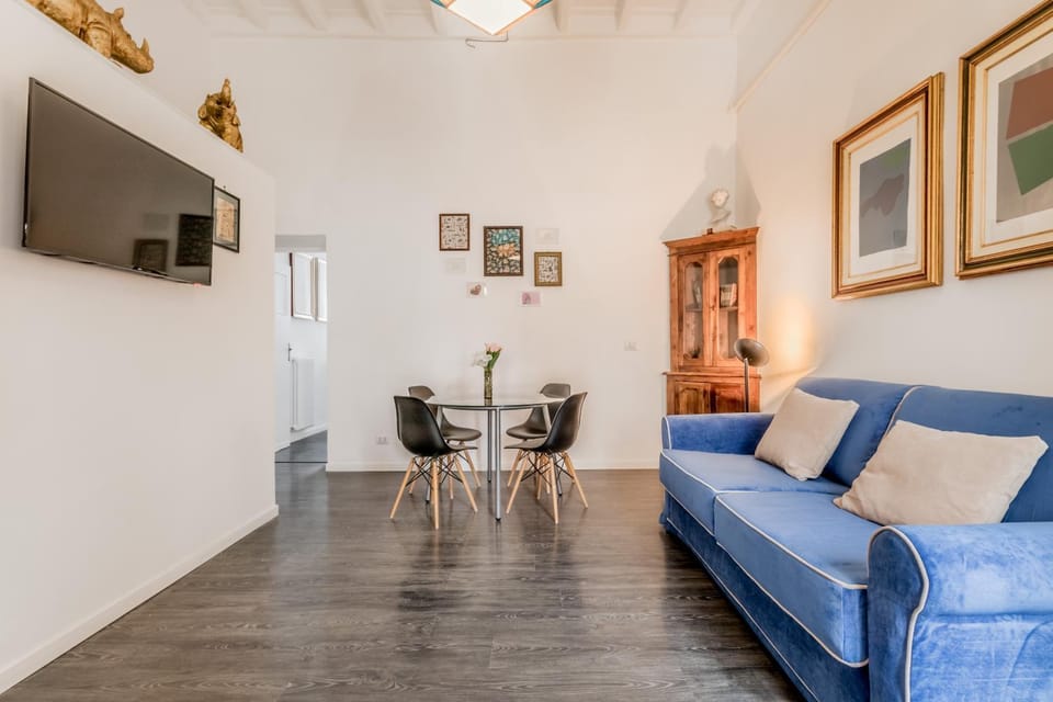 Lounge or bar