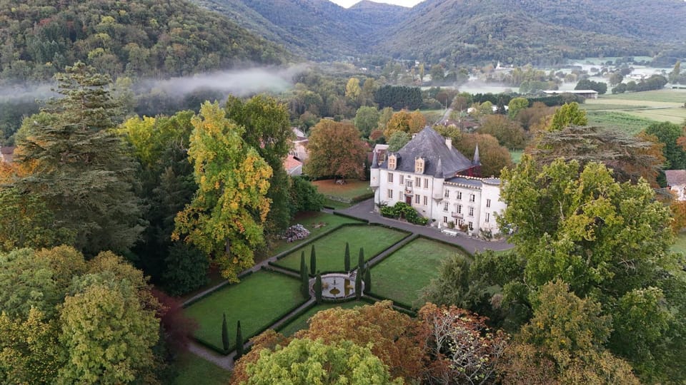 Property building, Bird's eye view