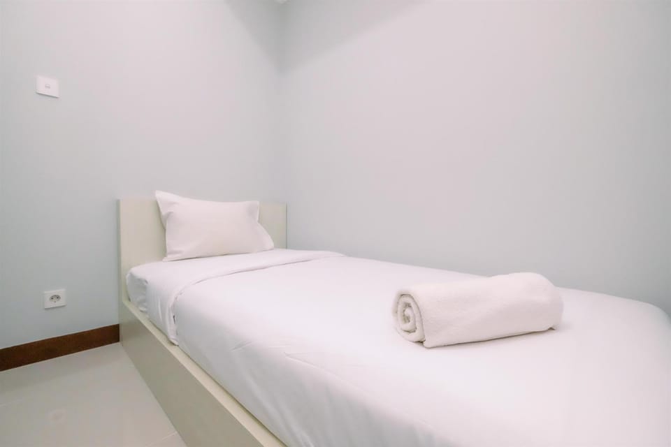 Well Furnished and Comfy 2BR at Royal Heights Apartment By Travelio Apartment in West Java