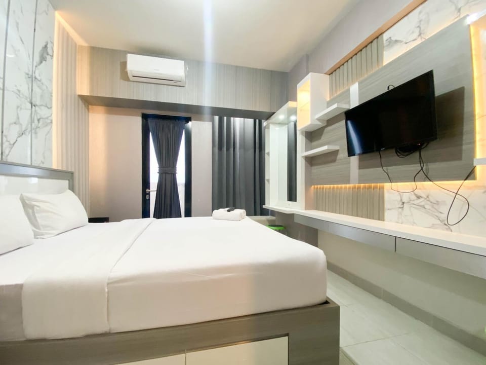 Cozy Stay and Tidy 1BR The Alton Apartment By Travelio Apartment in Indonesia