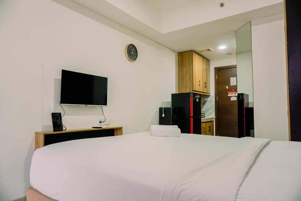 Nice and Modern Studio at 38th Floor Pacific Garden Apartment By Travelio Apartment in West Java