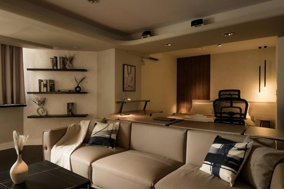 Philosopher's Oasis, 30sec to ZhongXiao Dunhua MRT 哲思淨地 忠孝敦化站步行30秒 Apartment in Taipei City