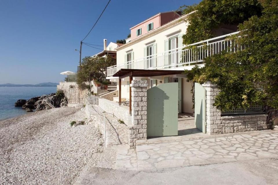 Yellow House Lower,Beachfront, Nissaki, Kaminaki beach Villa in Corfu, Greece