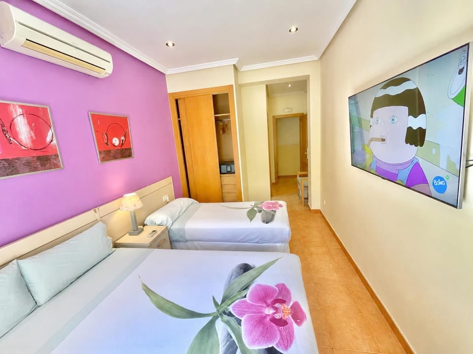 Balcony/Terrace, Photo of the whole room, air conditioner