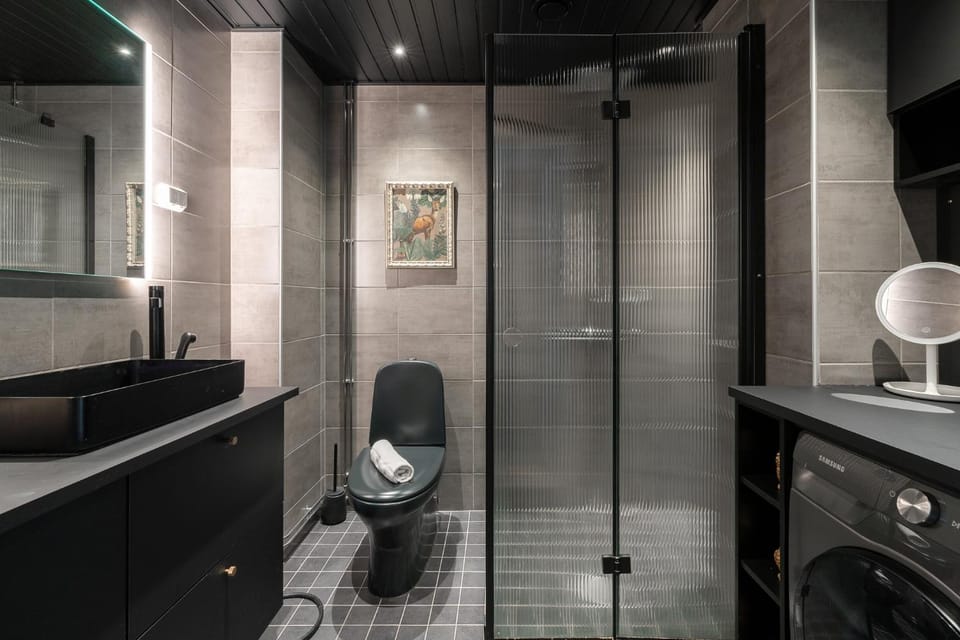 Shower, Bathroom, washing machine