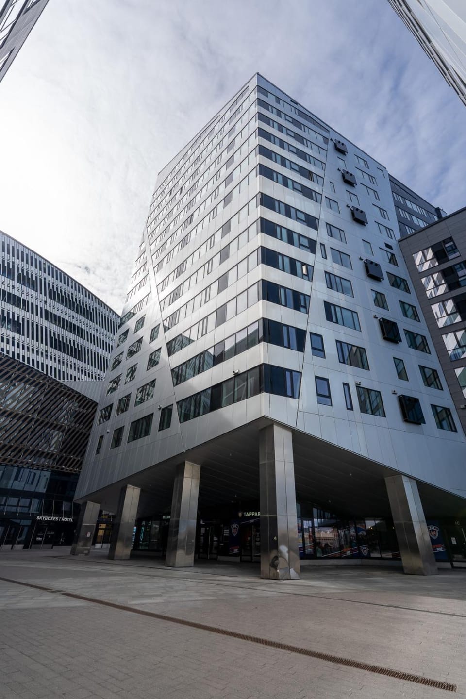 Luxury Nokia Arena Studio | City Views Apartment in Finland