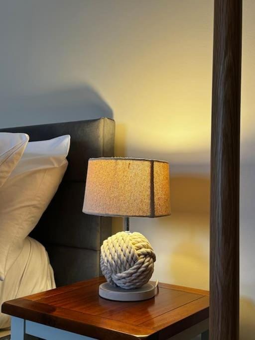 NEW - Large Portrush Townhouse Villa in Portrush