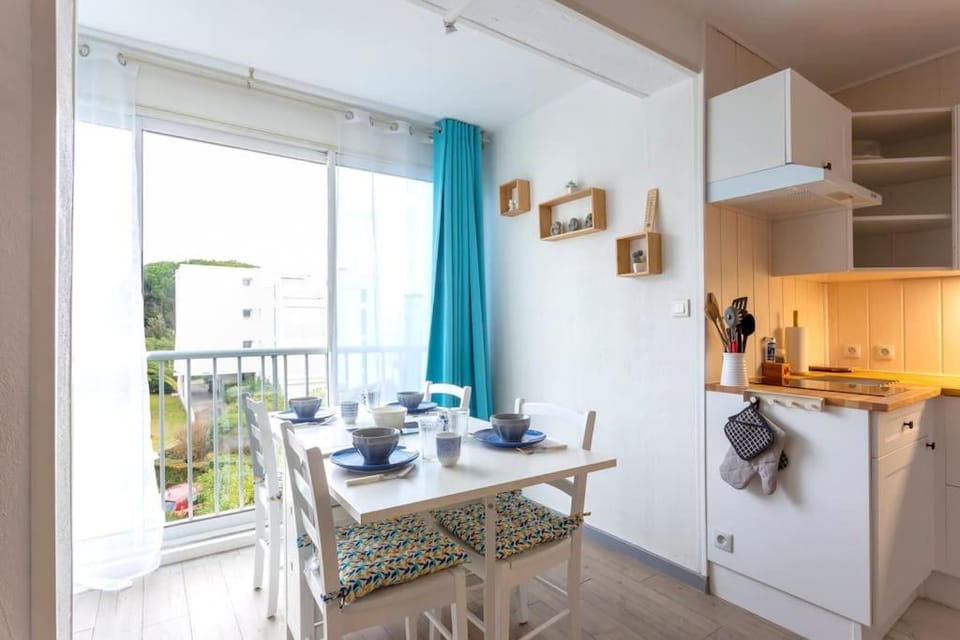 Chez Laurence - Élégant appartement climatisé avec wifi et parking Apartment in La Grande-Motte