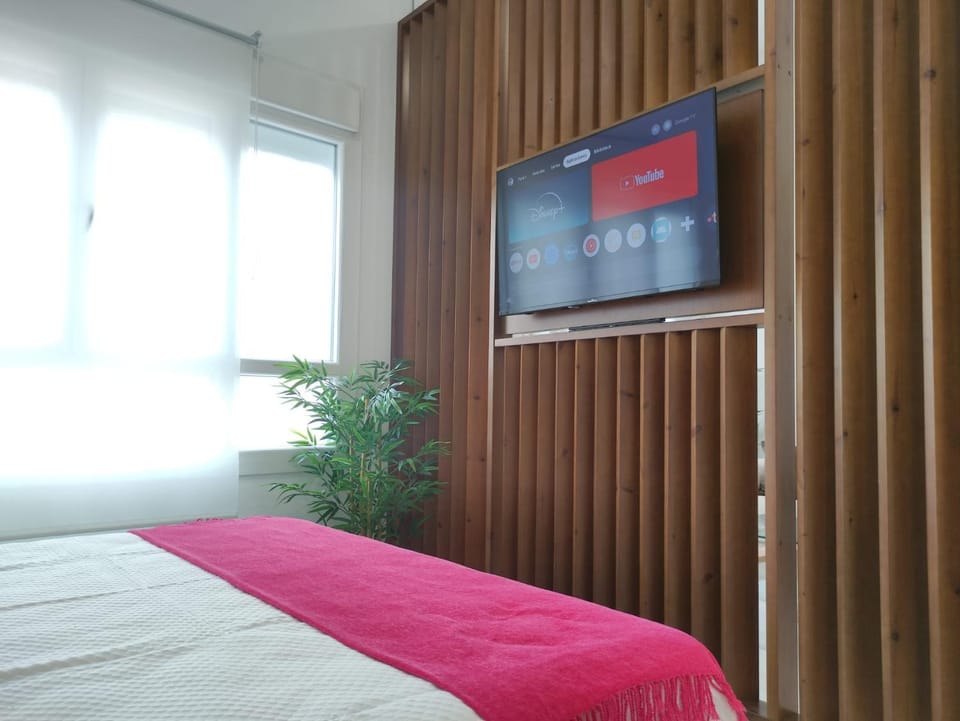 TV and multimedia, Bedroom