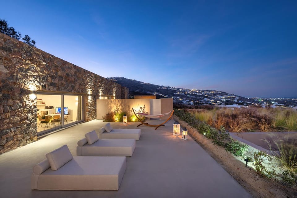 Property building, Patio, Nearby landmark, Night, Natural landscape, Summer, Balcony/Terrace, Banquet/Function facilities, Autumn, Text overlay, Text overlay, Text overlay, Landmark view, Landmark view, Area and facilities, Area and facilities, Location, Sunset, sunbed, VIP, VIP