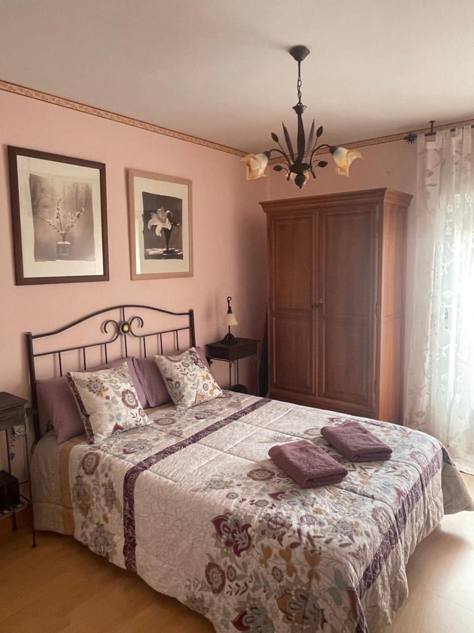 Bedroom, wardrobe
