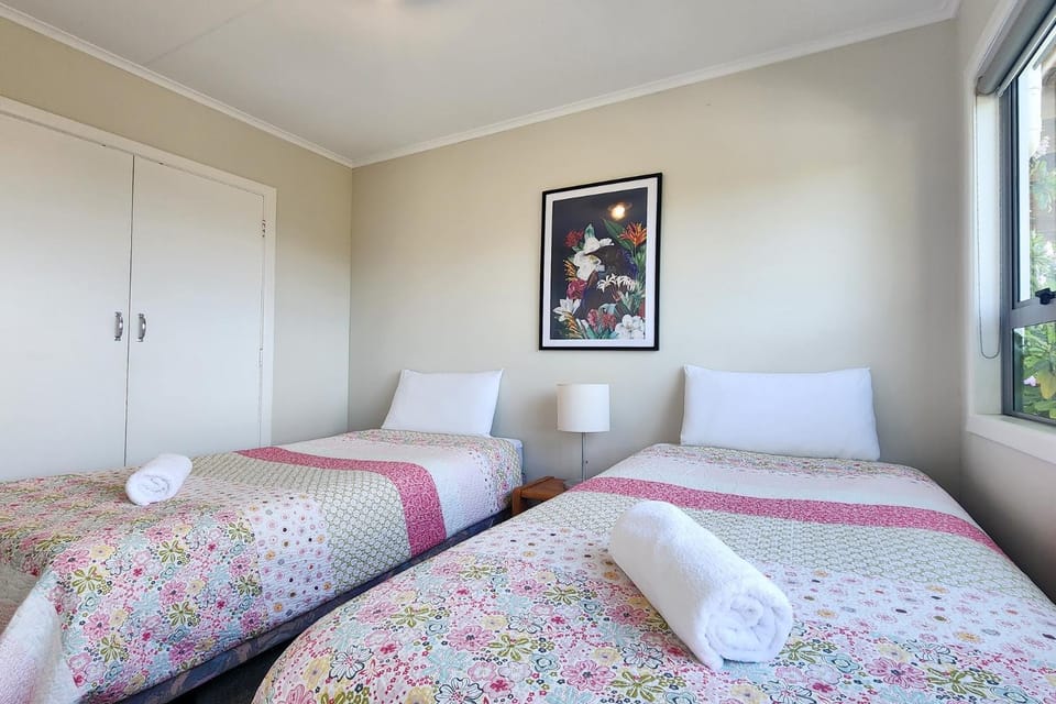 Tutaritari Treasure Hahei House in Auckland Region