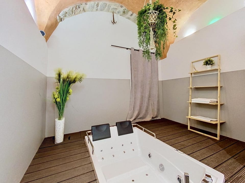Spa and wellness centre/facilities, Bath