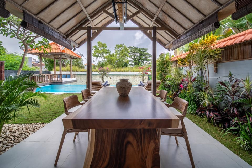 Garden, Dining area, Garden view