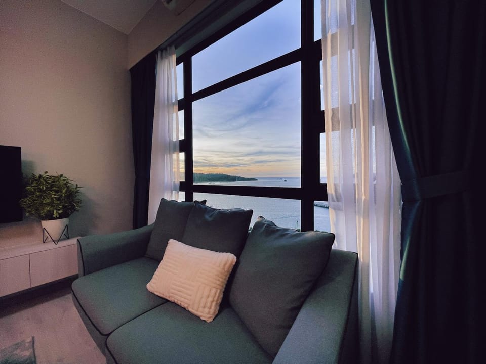 Oceanview Oasis Suite Jesselton Quay 海景优雅豪华公寓 Apartment in Kota Kinabalu