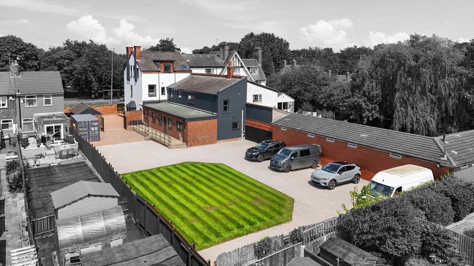 Property building, Parking