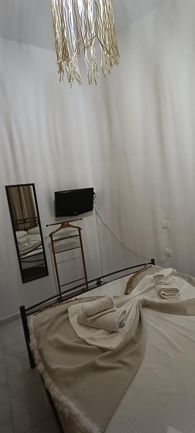 Solana ''traditional house with sea view'' Apartment in Islands