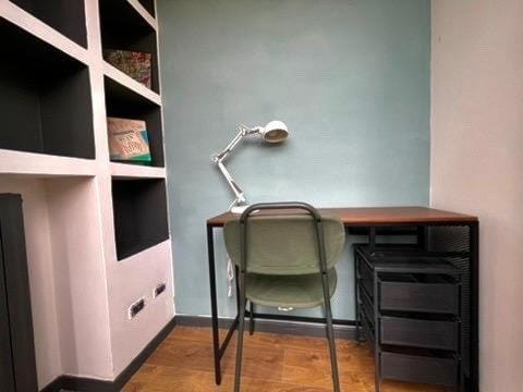 Stanza in appartamento adiacente metro C Bed and Breakfast in Rome