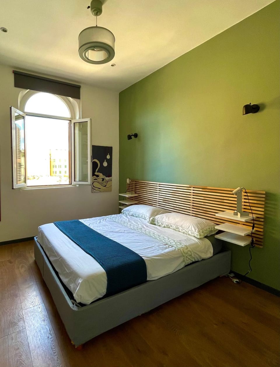 Stanza in appartamento adiacente metro C Bed and Breakfast in Rome