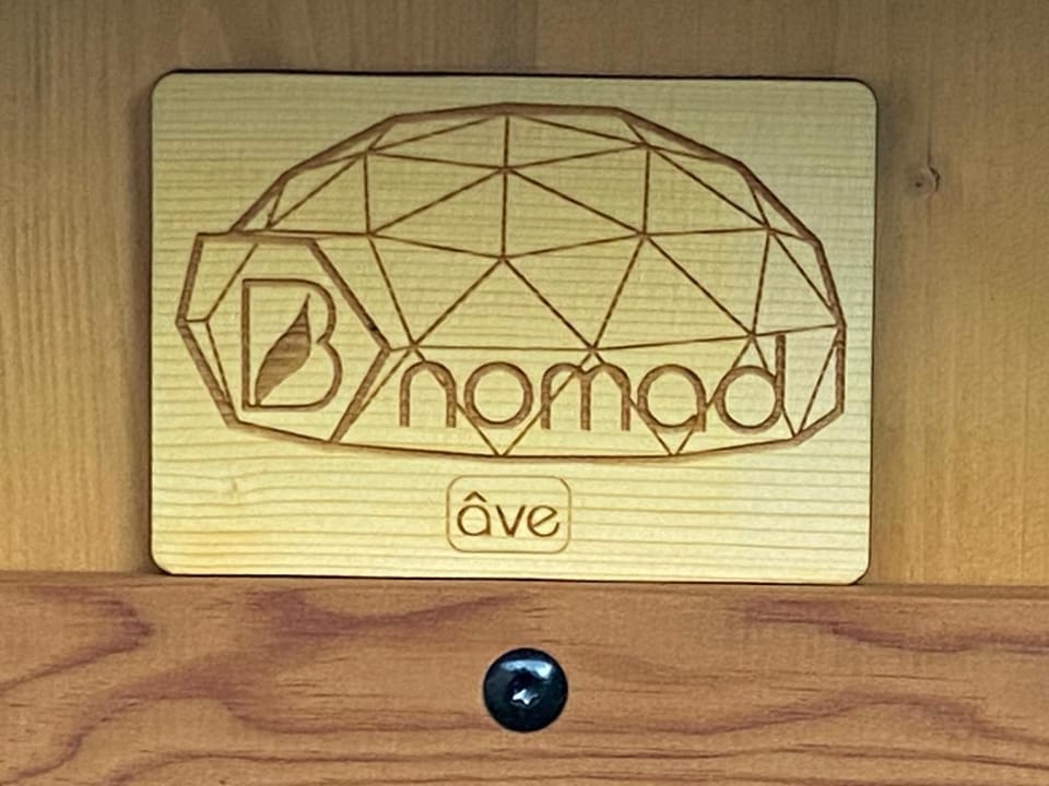 Bnomad hébergement insolite Bed and Breakfast in Canton of Bern (Region)