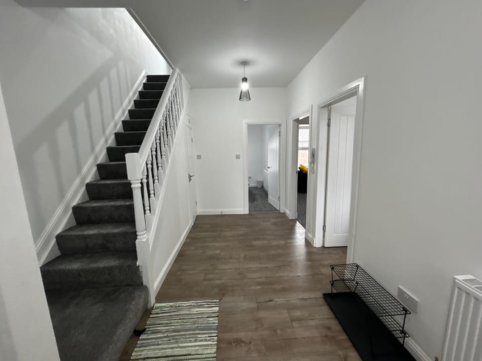 Happy Valley Apartment in England