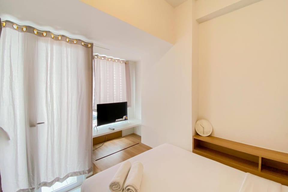 Warm and Simply Look Studio Apartment at Tokyo Riverside PIK 2 By Travelio Apartment in West Java