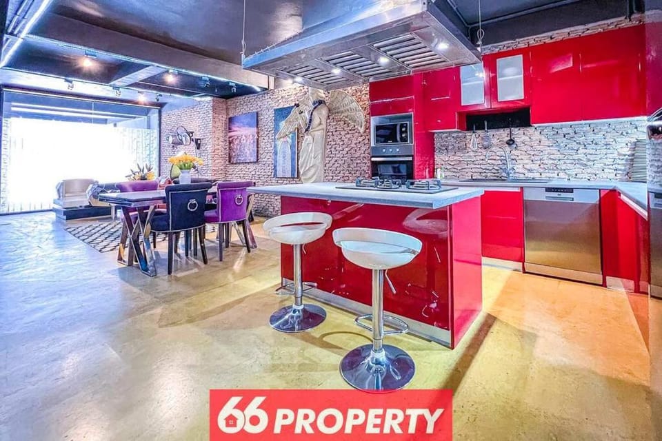 Chic Townhouse in Old City House in Chiang Mai