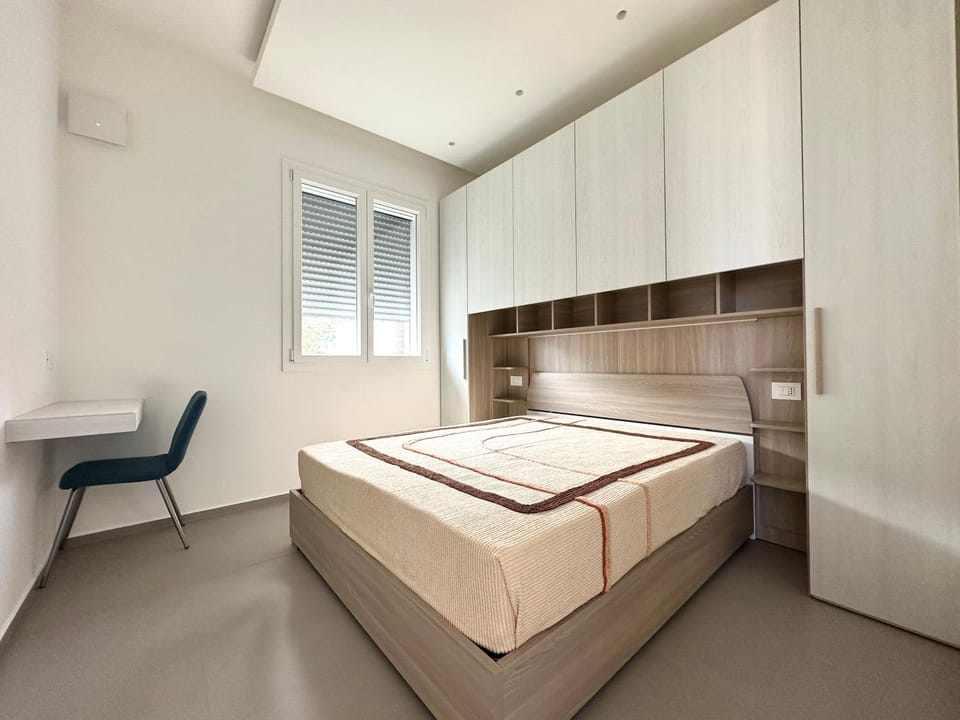 Bed, Bedroom, wardrobe