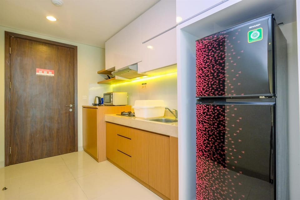 Cozy Living and Spacious Studio at 28th Floor Kemang Village Apartment By Travelio Apartment in South Jakarta City