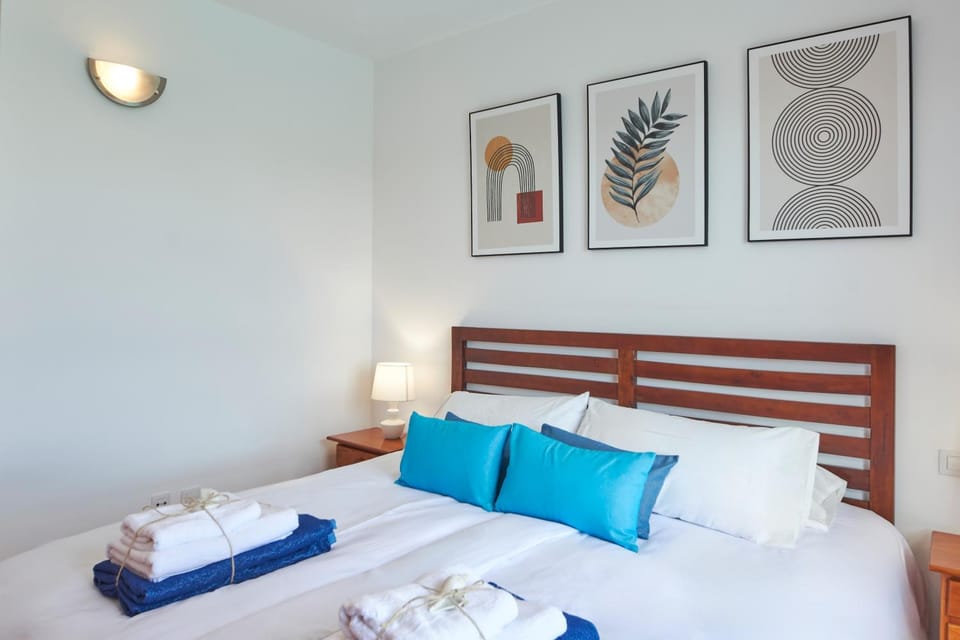 Bungalow María de Timanfaya - Sea and Mountains Views, Pool, WiFi, 15 minutes walk to Marina Rubicón House in Playa Blanca