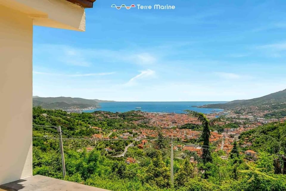 Reborn House, TerreMarine Apartment in La Spezia