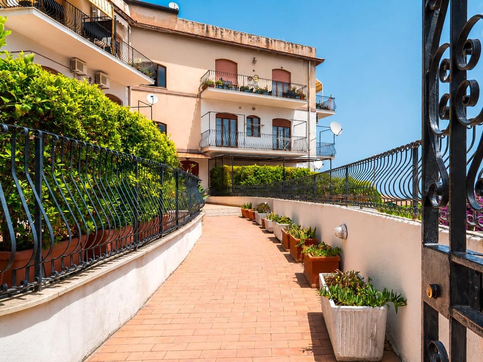 La Maison de Clotilde Apartment in Taormina