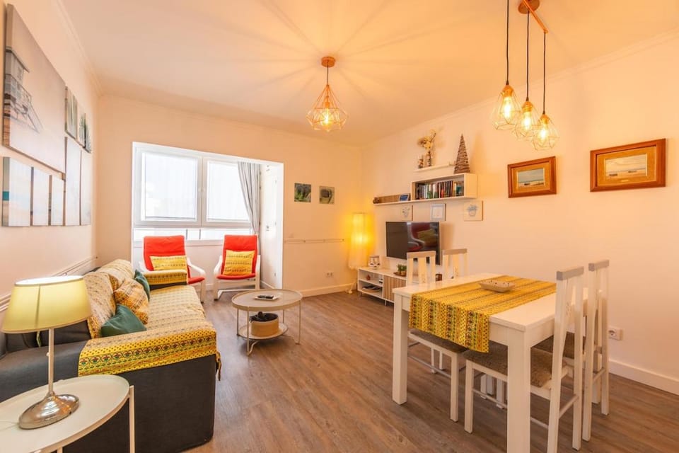 TV and multimedia, Living room, Dining area