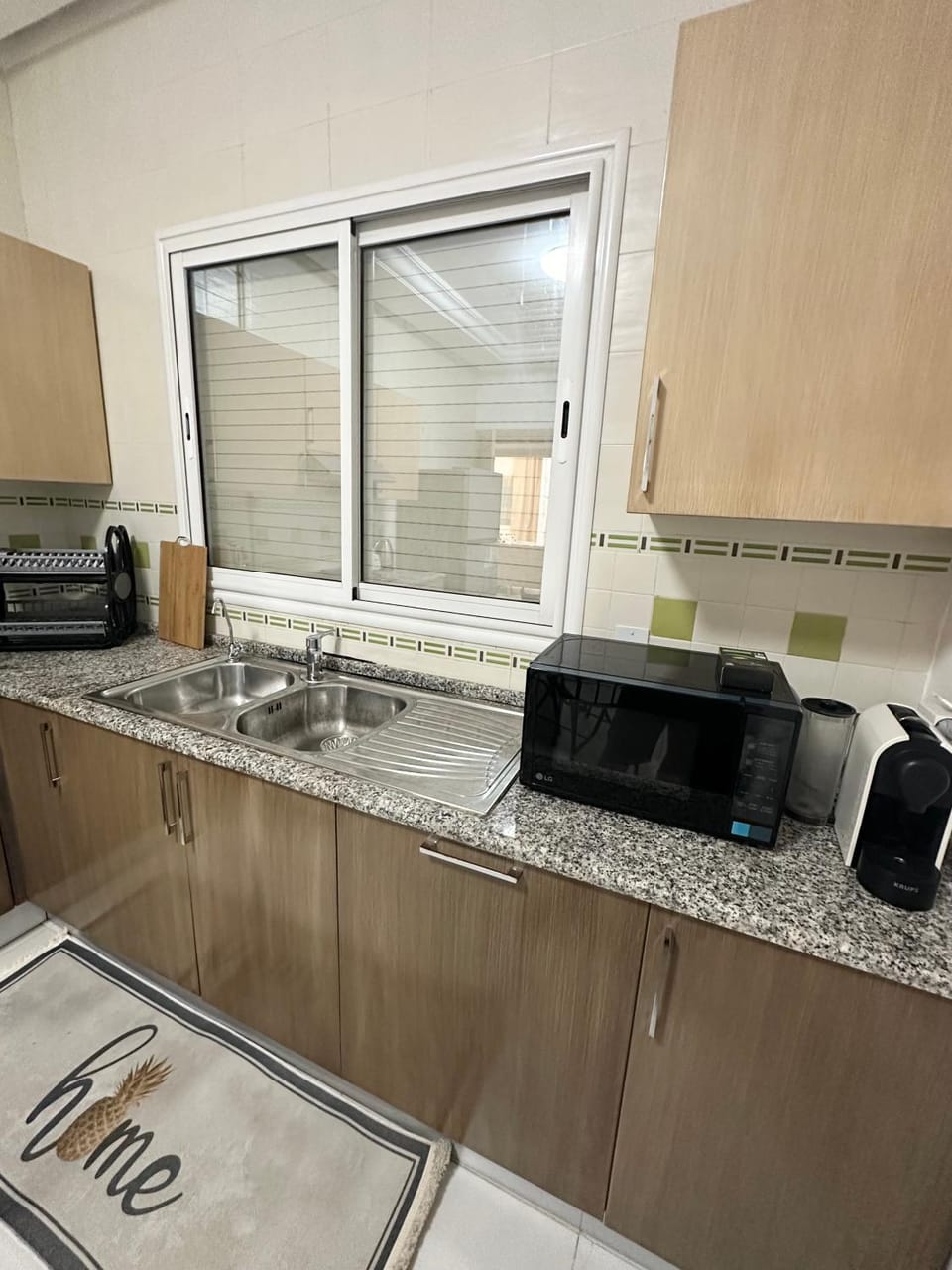 Stunning 3 Bedroom Apartment in Khezema, Sousse Just 5 Minutes from the Beach Apartment in Sousse