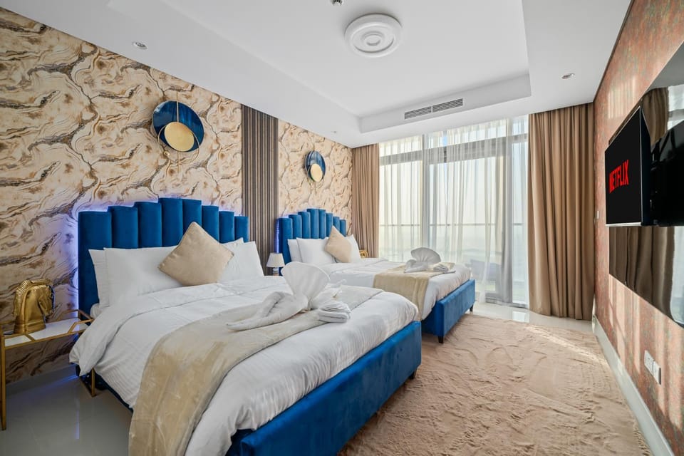 Bed, TV and multimedia, Bedroom, air conditioner