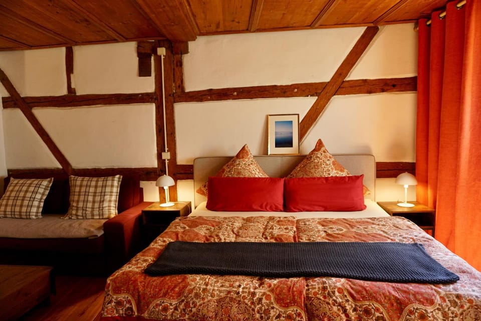 Property building, Living room, Bedroom