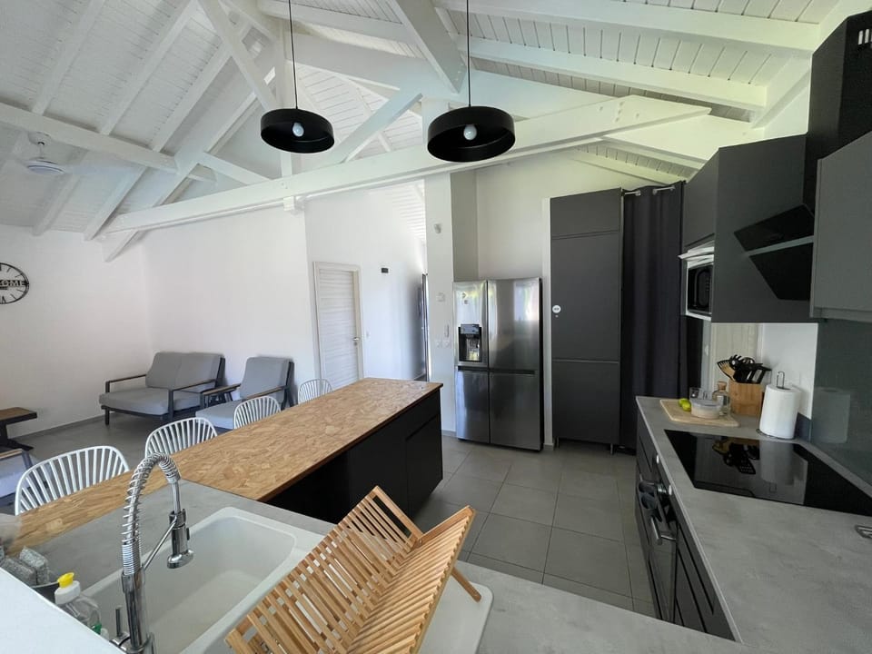 Balcony/Terrace, Seating area, Dining area, stove, stove, kitchen, kitchen