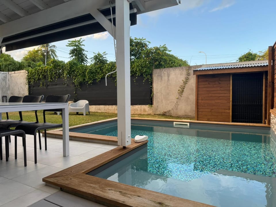 Patio, Pool view, Pool view, Swimming pool, Swimming pool