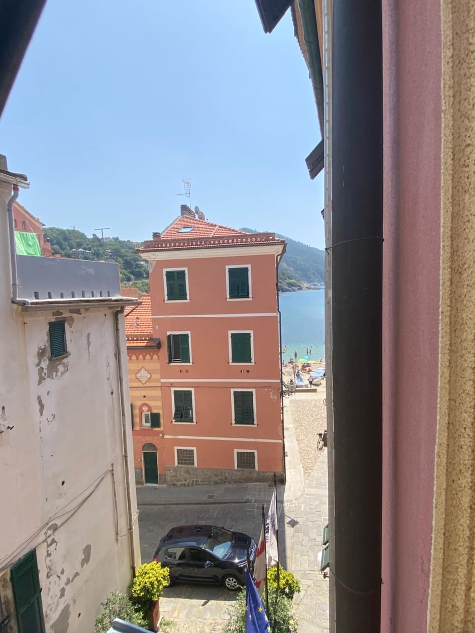 Property building, Natural landscape, Sea view