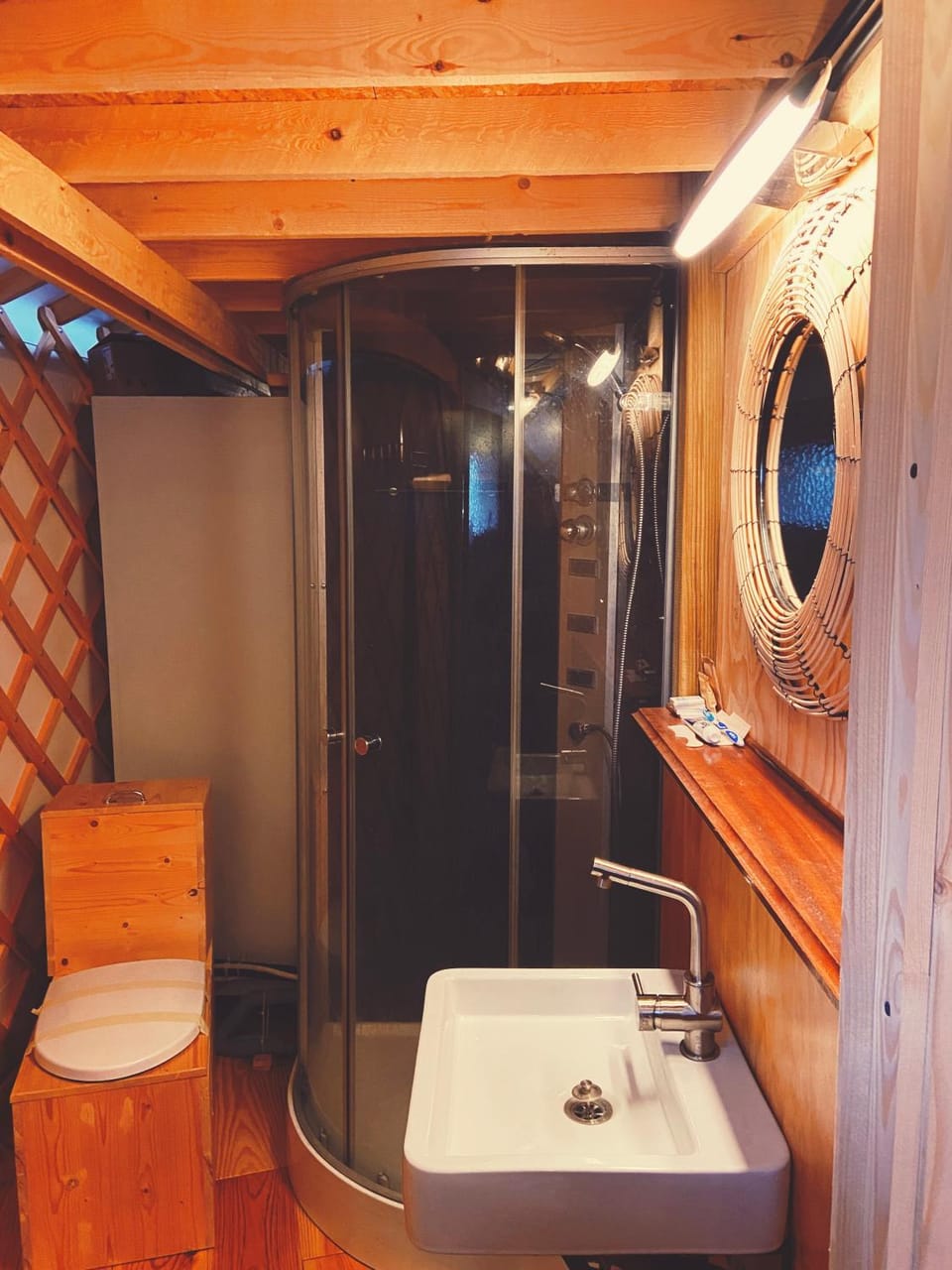 Shower, Bathroom