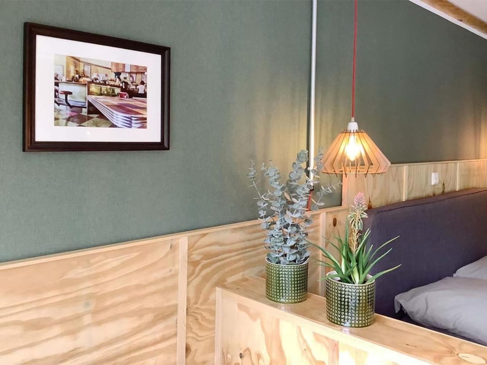 Living room, Decorative detail, Bedroom