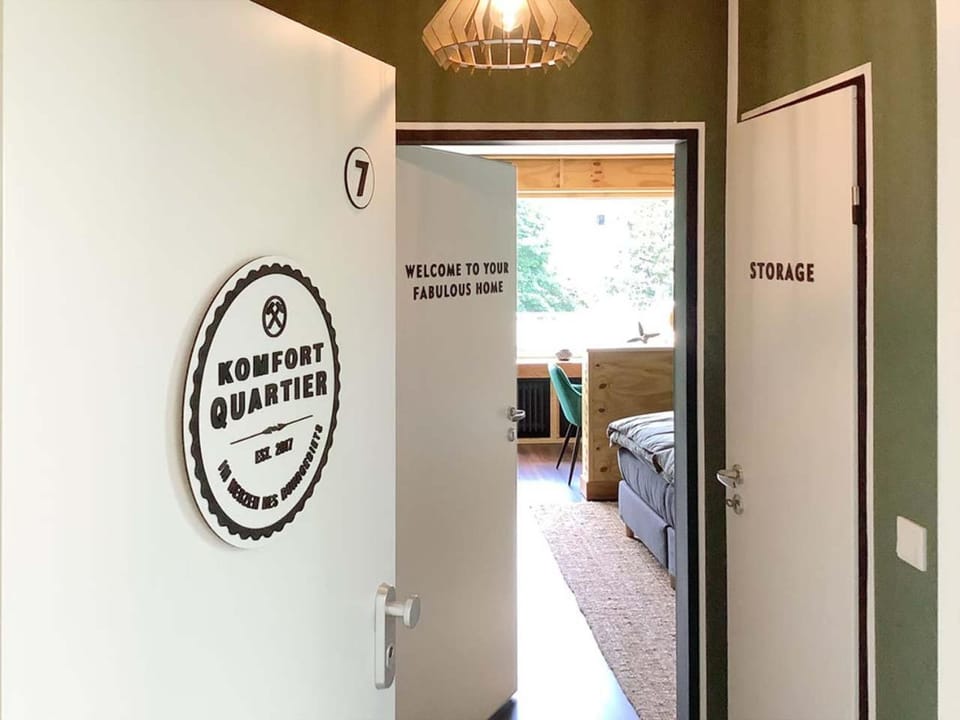 Facade/entrance, Property logo or sign, Summer, View (from property/room), Photo of the whole room, Logo/Certificate/Sign, Garden view