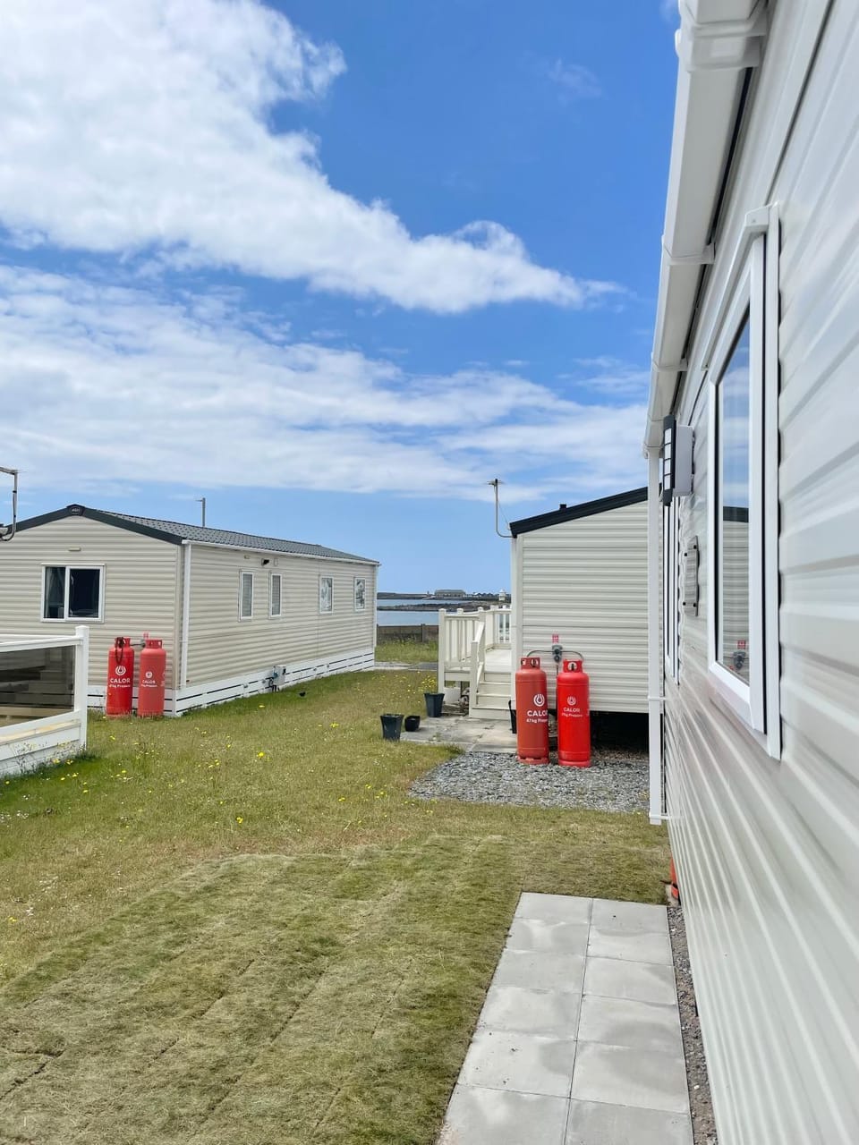 Property building, Day