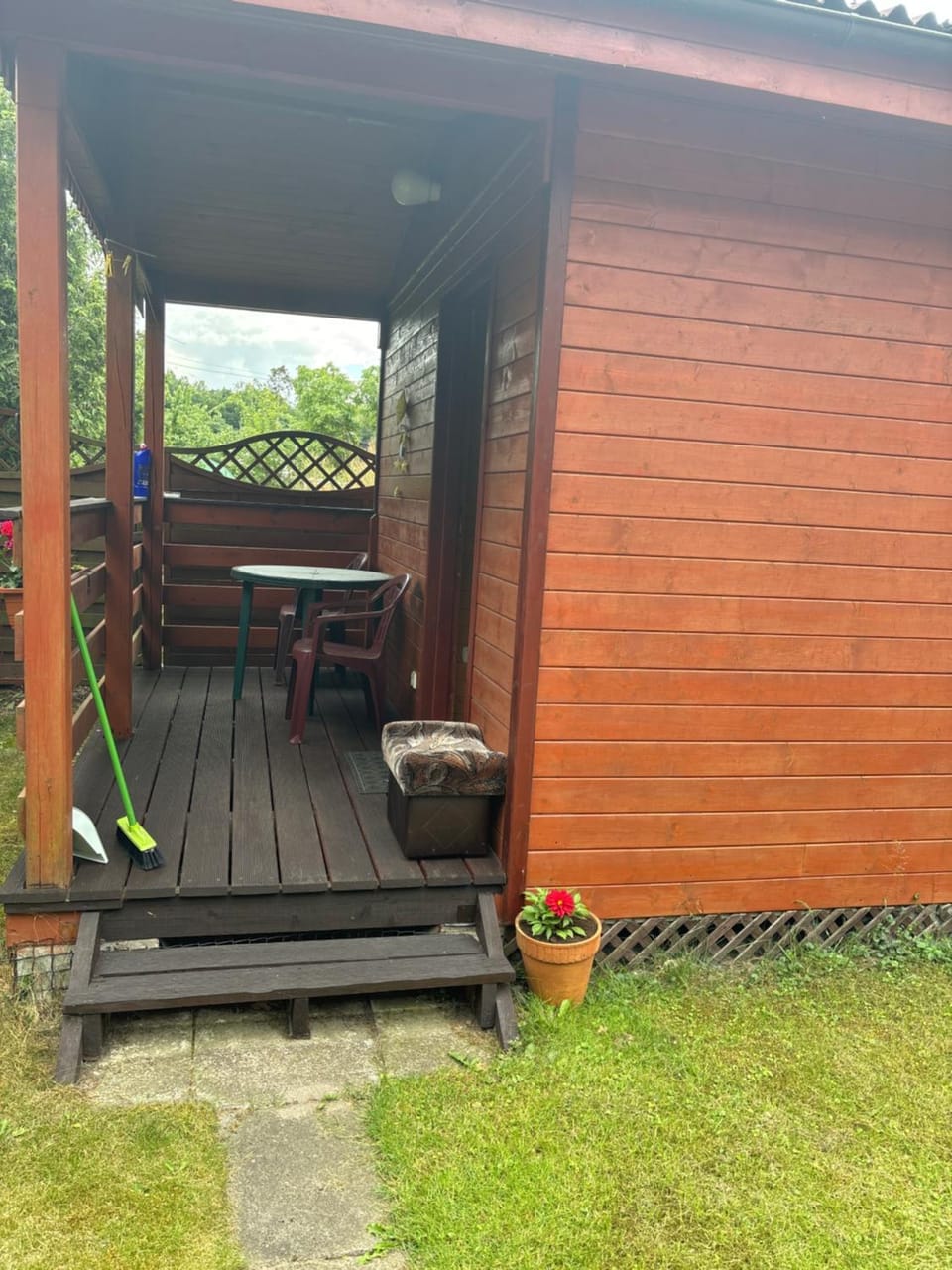 Day, Garden view