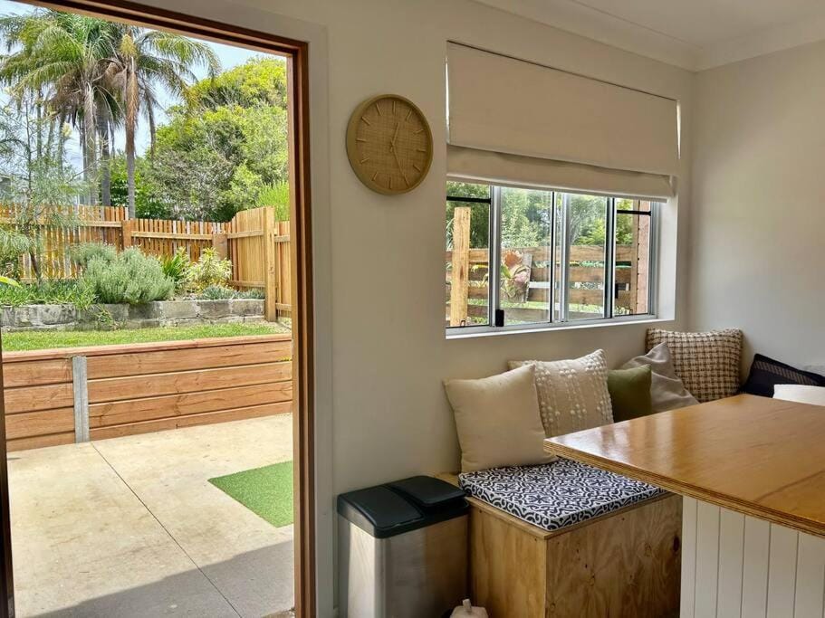 Little Banksia Apartment in Toormina