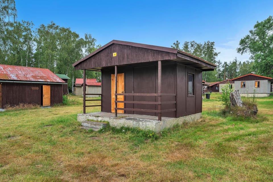 Property building, Spring, Natural landscape, Garden